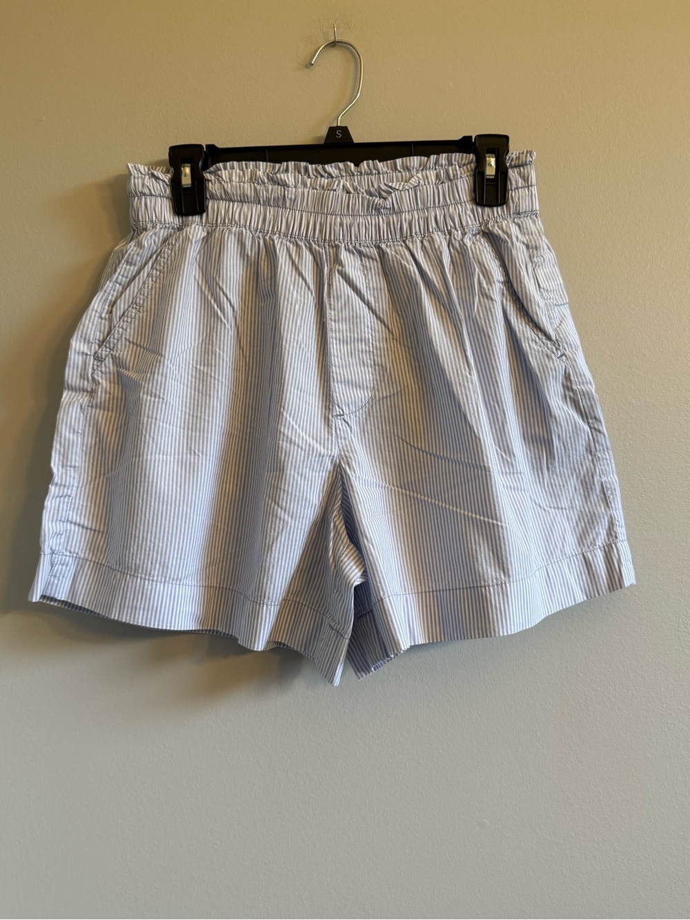 Aerie Good Day shorts, medium, blue/white stripe, like new